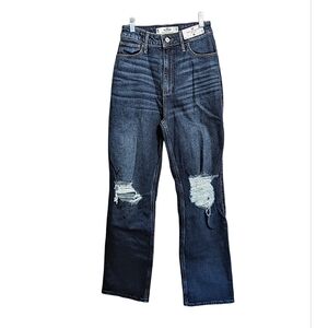 Hollister Curvy Ultra High-Rise Dad Jean